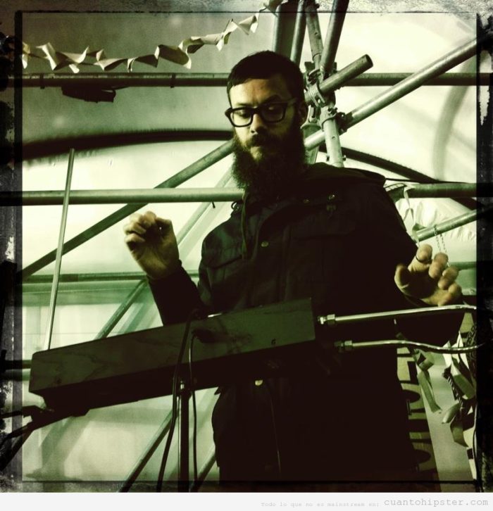 jmmy-virani  theremin 